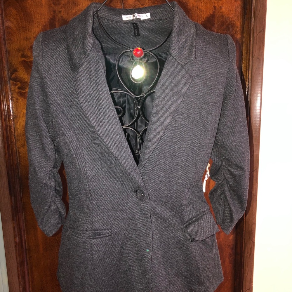 NWT GRAY THREE QUARTER SLEEVE WORK JACKET